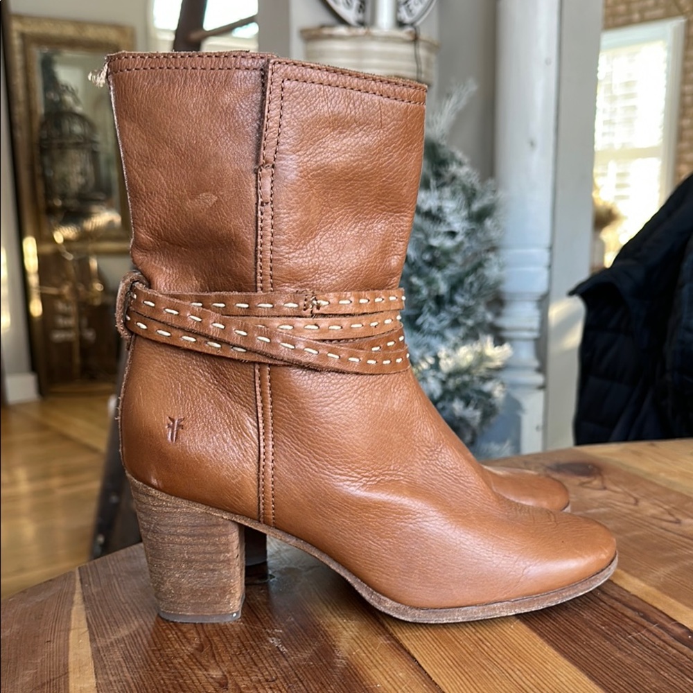 FRYE HEELED ANKLE BOOTS BOOTIES 4015 LEATHER 9.5